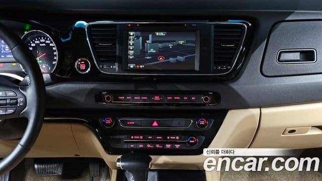 Kia All New Carnival Noblesse, 2018 14