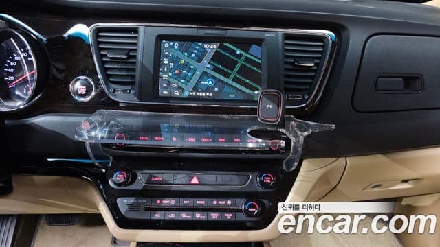 Kia The / новый New Carnival Noblesse, 2019 11