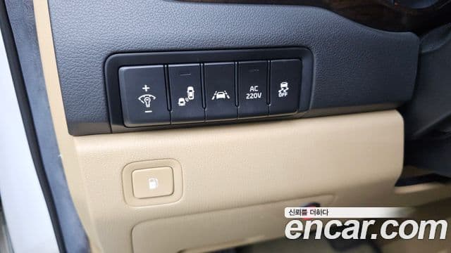 Kia The / новый New Carnival Noblesse, 2019 14