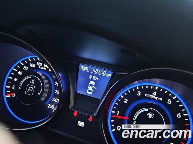 Hyundai The / новый New Genesis купе 200 турбо S, 2016 8