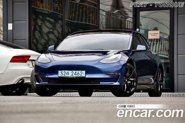 Tesla модель 3, 2022 1