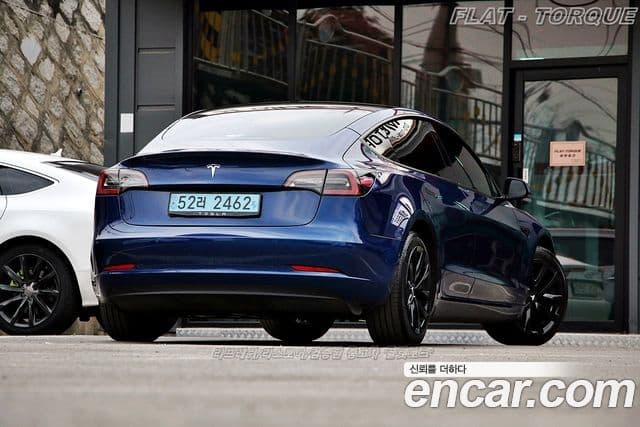 Tesla модель 3, 2022 2