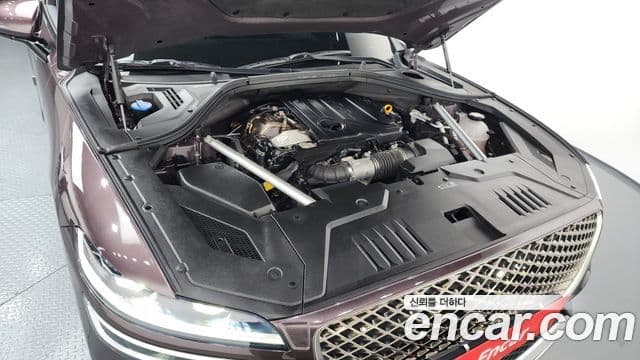 Genesis GV70, 2021 6