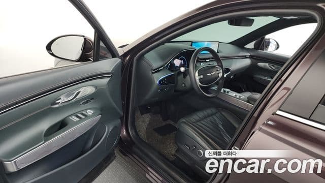 Genesis GV70, 2021 10