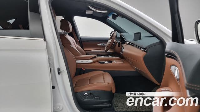 Genesis GV70, 2022 10