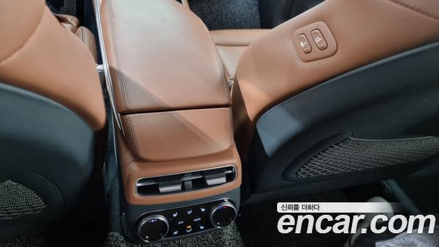 Genesis GV70, 2022 18