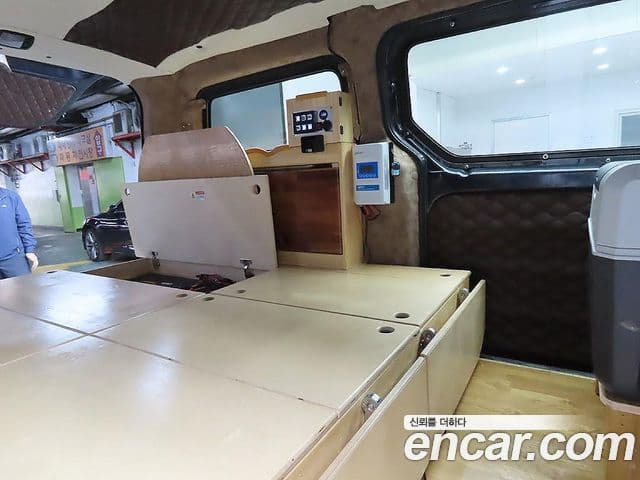 Hyundai Grand Starex кемпер, 2015 13