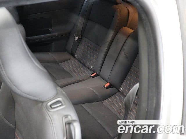 Volvo C30 1세대, 2012 17