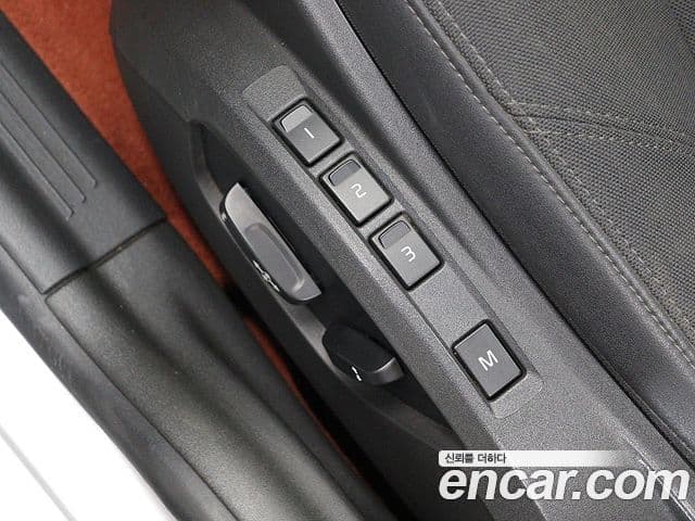 Volvo C30 1세대, 2012 18