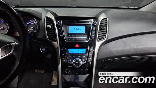 Hyundai i30(новый кузов / новое поколение) дизель 1.6 VGT PYL, 2015 15