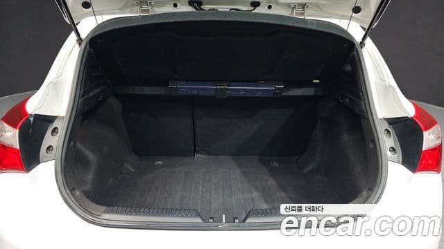 Hyundai i30(новый кузов / новое поколение) дизель 1.6 VGT PYL, 2015 20