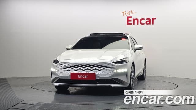 Kia K8 Signature, 2022 3
