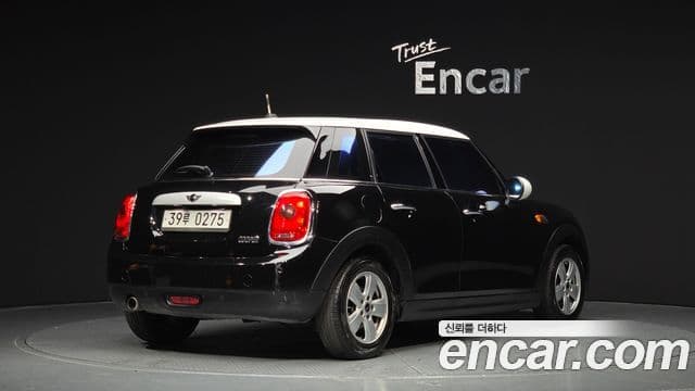 Mini Cooper 3세대, 2015 2
