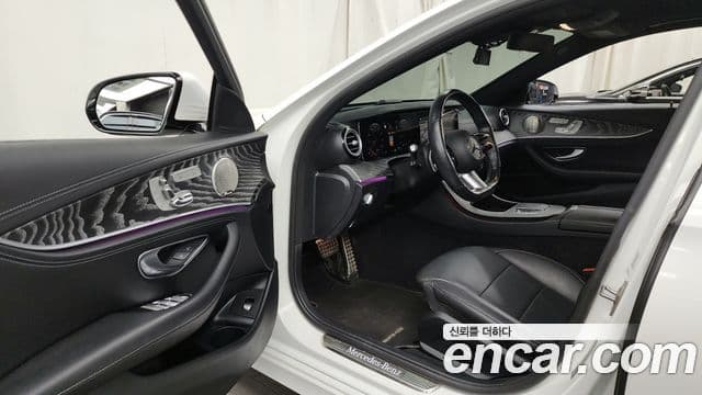 Mercedes-Benz E-класс W213 AMG Line, 2022 10