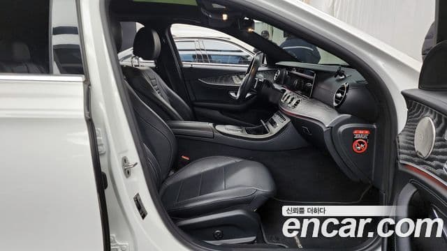 Mercedes-Benz E-класс W213 AMG Line, 2022 11