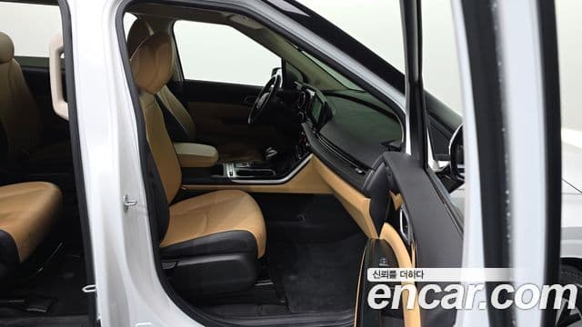 Kia Carnival 4세대 Prestige, 2022 11