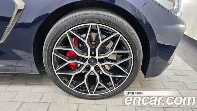 Genesis G70 Supreme, 2018 все фото