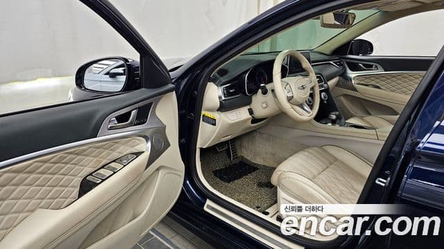 Genesis G70 Supreme, 2018 10