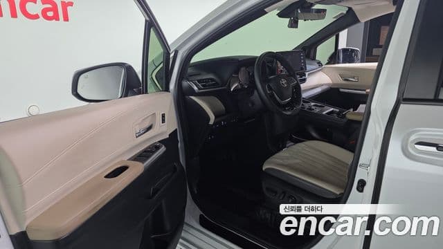 Toyota Sienna 4세대, 2023 10
