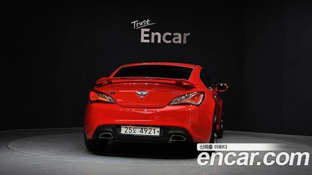 Hyundai The / новый New Genesis купе 200 турбо S, 2014 4