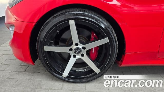 Hyundai The / новый New Genesis купе 200 турбо S, 2014 все фото