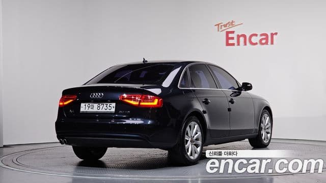 Audi New A4 B8, 2015 2