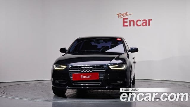 Audi New A4 B8, 2015 3