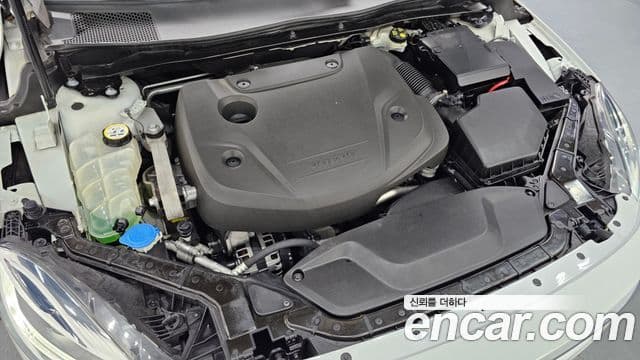 Volvo V40 Cross Country D3, 2019 6