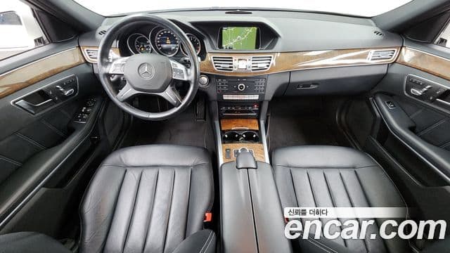 Mercedes-Benz E-класс W212 E300 Elegance, 2016 7