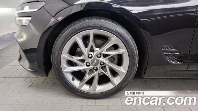 Genesis The / новый New G70, 2021 все фото