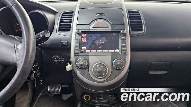 Kia Soul Cosmo, 2010 14