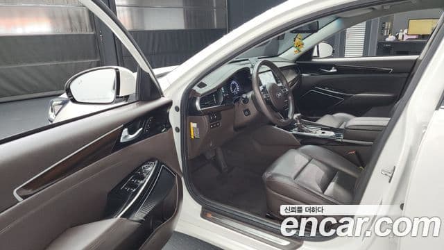 Kia All New K7 гибрид Noblesse, 2018 10