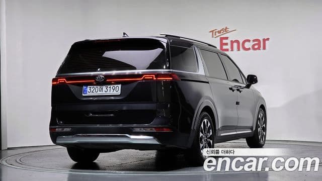 Kia Carnival 4세대 Signature, 2021 2