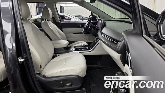 Kia Carnival 4세대 Signature, 2021 11