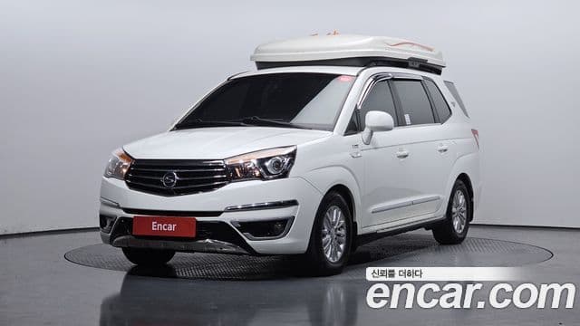 KG모빌리티(SsangYong) Korando 투리스모 4WD TX 9인승, 2017 1