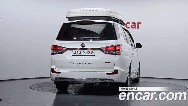 KG모빌리티(SsangYong) Korando 투리스모 4WD TX 9인승, 2017 4