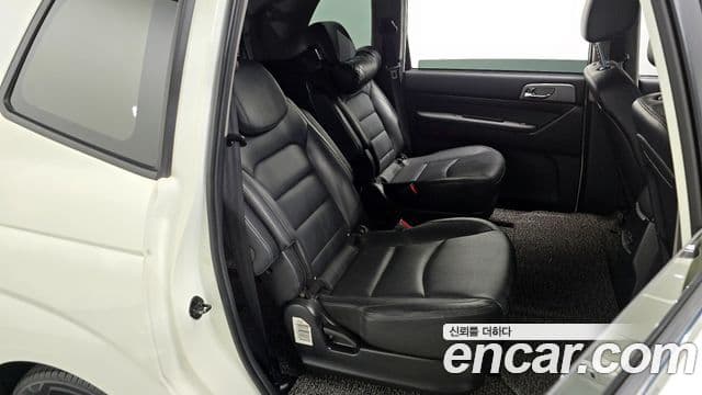 KG모빌리티(SsangYong) Korando 투리스모 4WD TX 9인승, 2017 12