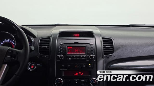 Kia Sorento R топовая версия, 2011 15