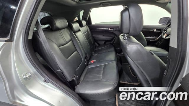 Kia Sorento R топовая версия, 2011 19