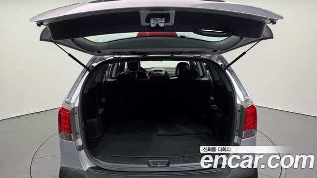 Kia Sorento R топовая версия, 2011 20