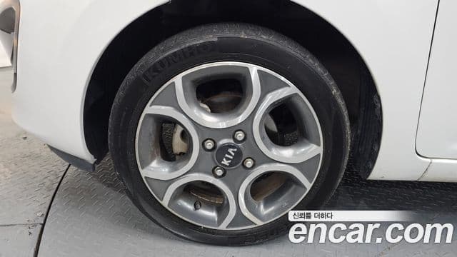 Kia All New Morning Luxury, 2015 все фото