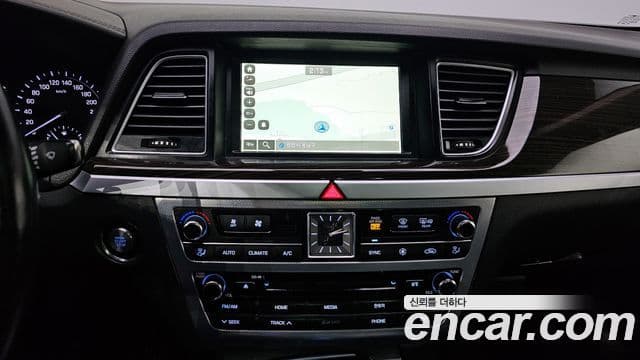 Genesis G80 Luxury, 2018 15