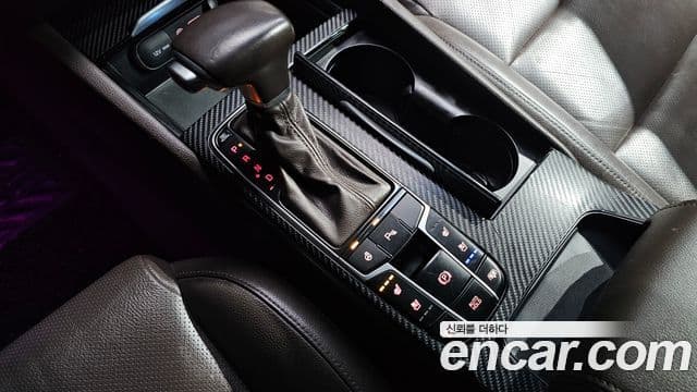 Kia All New K7 Prestige, 2016 9