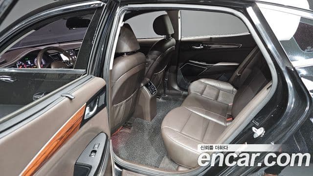 Kia All New K7 Prestige, 2016 11