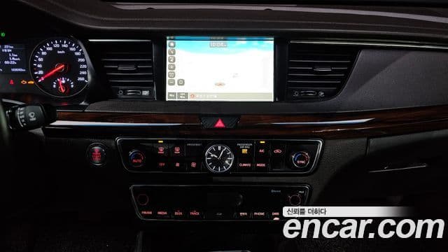 Kia All New K7 Prestige, 2016 16