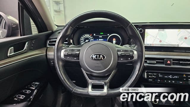 Kia K5 3세대 Signature, 2020 13