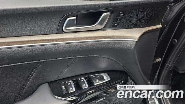 Kia K5 3세대 Signature, 2020 17