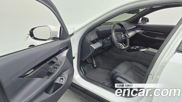BMW 5시리즈 (G60) 520i Special Edition, 2024 10