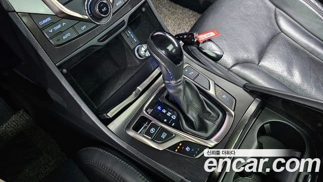 Hyundai Grandeur HG Modern, 2014 9