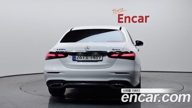 Mercedes-Benz E-класс W213 AMG Line, 2022 4